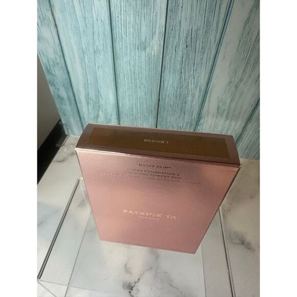 Patrick Ta Duo Foundation Shade Medium 1 - Picture 4 of 5